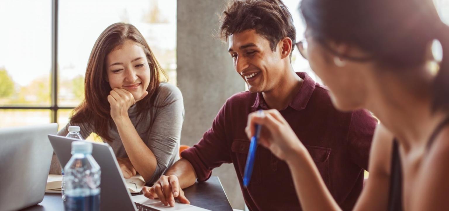 Professionelle Arbeitsumgebung während einer Meisterklasse